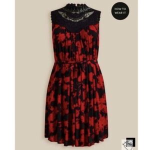 NWT Torrid Black and Red Floral Crinkle Gauze Crochet Dress